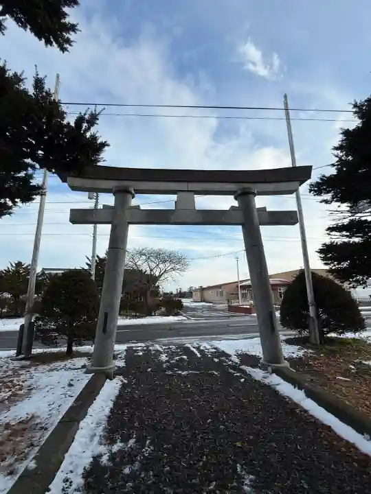 野田生神社の{uncategorized: "未分類", other: "その他", undefined: "問題あり", building: "その他建物", grave: "お墓", sacred_gate: "鳥居", guardian: "狛犬", statue: "像", buddha: "仏像", history: "歴史", nature: "自然", garden: "庭園", animal: "動物", pagoda: "塔", temizu: "手水舎", mountain_gate: "山門・神門", sanctuary: "本殿・本堂", subordinate: "末社・摂社", art: "芸術", scenery: "景色", jizo: "地蔵", ema: "絵馬", goshuin: "御朱印", omikuji: "おみくじ", items: "授与品その他", amulet: "お守り", goshuincho: "御朱印帳", eats: "食事", festival: "お祭り", votive_dance: "神楽", shichigosan: "七五三参", wedding: "結婚式", experience: "体験その他", initially: "初詣", around: "周辺", anti_infection: "感染症対策"}