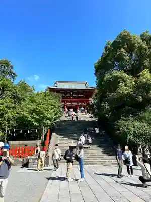 鶴岡八幡宮の本殿・本堂