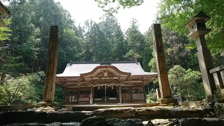 上一宮大粟神社の本殿・本堂