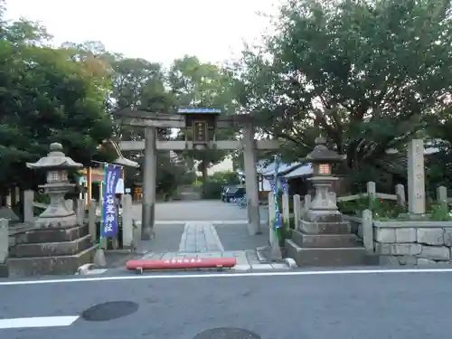 石坐神社(滋賀県)