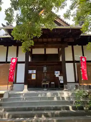 長福寺の本殿・本堂
