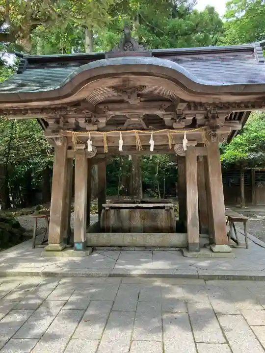 彌彦神社(新潟県)