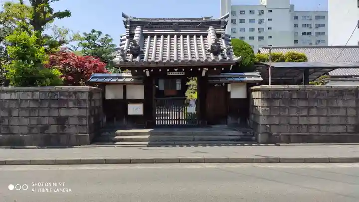 西蓮寺の山門・神門