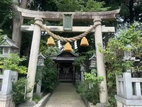 中川熊野神社の鳥居