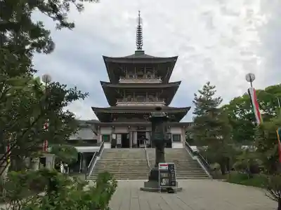 善光寺の塔