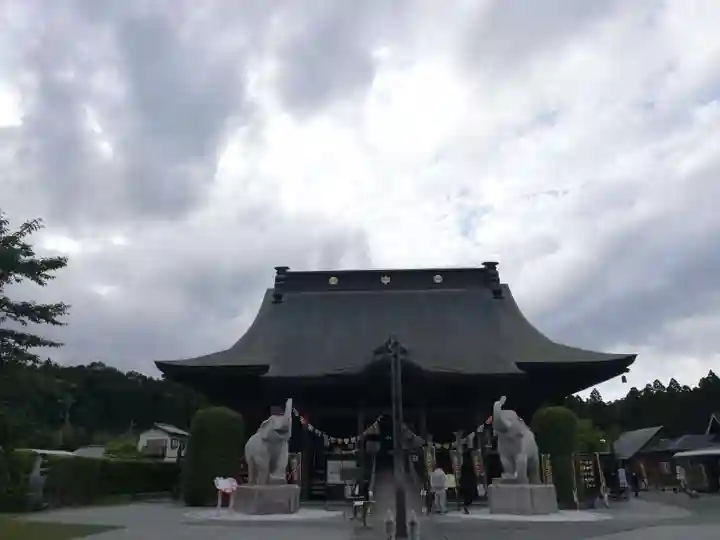 長福寿寺の本殿・本堂