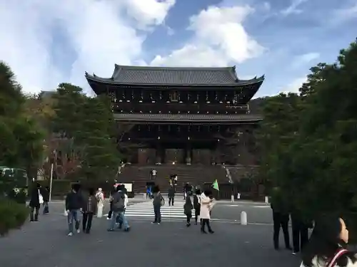 知恩院の山門