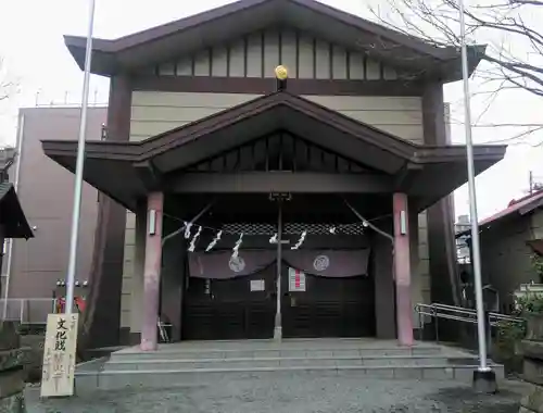 日野八坂神社の本殿・本堂