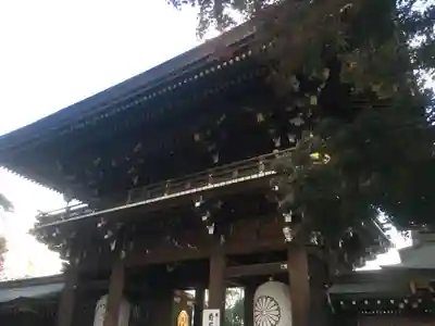 寒川神社の山門・神門