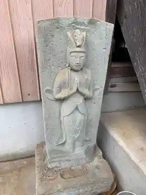 地蔵尊の像