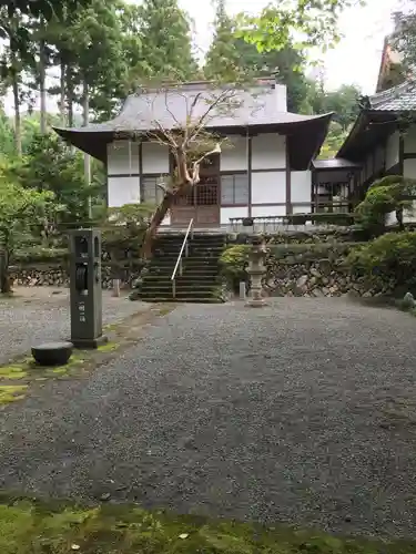 鳳仙寺の本殿・本堂