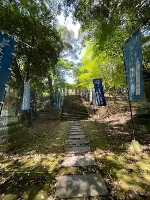 久山年神社の{uncategorized: "未分類", other: "その他", undefined: "問題あり", building: "その他建物", grave: "お墓", sacred_gate: "鳥居", guardian: "狛犬", statue: "像", buddha: "仏像", history: "歴史", nature: "自然", garden: "庭園", animal: "動物", pagoda: "塔", temizu: "手水舎", mountain_gate: "山門・神門", sanctuary: "本殿・本堂", subordinate: "末社・摂社", art: "芸術", scenery: "景色", jizo: "地蔵", ema: "絵馬", goshuin: "御朱印", omikuji: "おみくじ", items: "授与品その他", amulet: "お守り", goshuincho: "御朱印帳", eats: "食事", festival: "お祭り", votive_dance: "神楽", shichigosan: "七五三参", wedding: "結婚式", experience: "体験その他", initially: "初詣", around: "周辺", anti_infection: "感染症対策"}