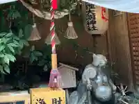 本陣狸大明神社の狛犬