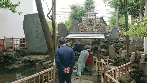羽田神社の手水舎