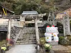 お松大権現の鳥居