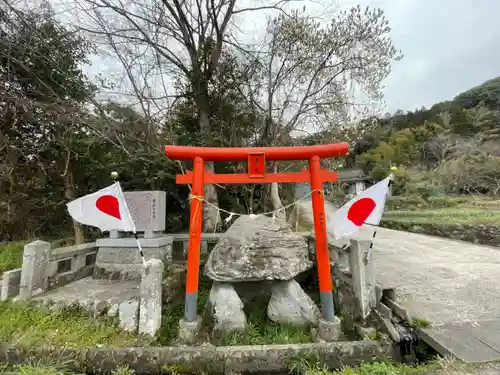雲八幡宮元宮　雲石(大分県)