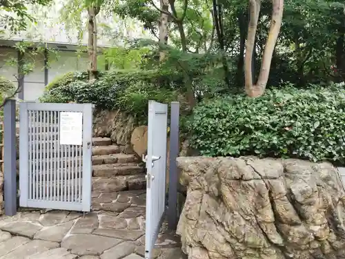 笠間稲荷神社の山門