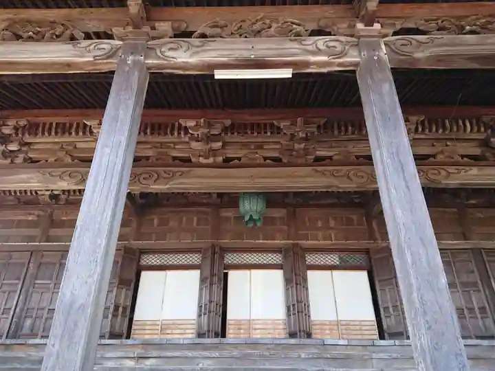 西光寺の本殿・本堂