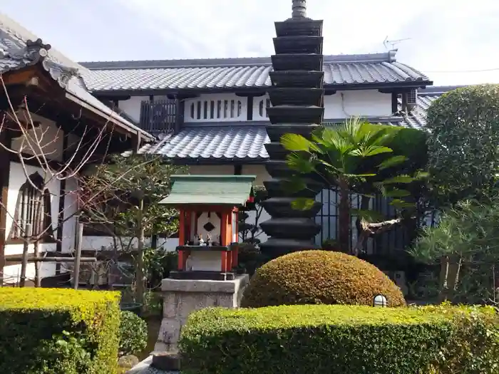 源空寺の建物その他