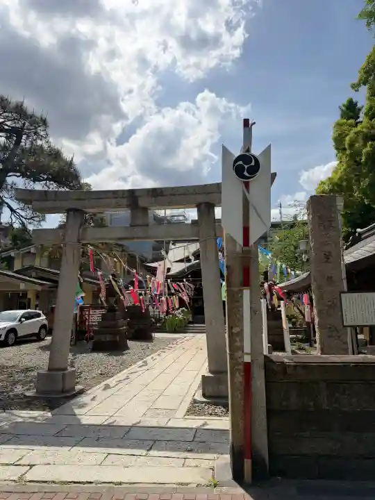 磐井神社の{uncategorized: "未分類", other: "その他", undefined: "問題あり", building: "その他建物", grave: "お墓", sacred_gate: "鳥居", guardian: "狛犬", statue: "像", buddha: "仏像", history: "歴史", nature: "自然", garden: "庭園", animal: "動物", pagoda: "塔", temizu: "手水舎", mountain_gate: "山門・神門", sanctuary: "本殿・本堂", subordinate: "末社・摂社", art: "芸術", scenery: "景色", jizo: "地蔵", ema: "絵馬", goshuin: "御朱印", omikuji: "おみくじ", items: "授与品その他", amulet: "お守り", goshuincho: "御朱印帳", eats: "食事", festival: "お祭り", votive_dance: "神楽", shichigosan: "七五三参", wedding: "結婚式", experience: "体験その他", initially: "初詣", around: "周辺", anti_infection: "感染症対策"}