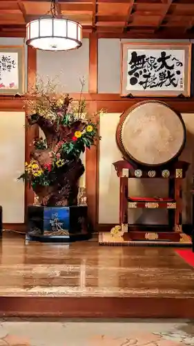 検見川神社の芸術
