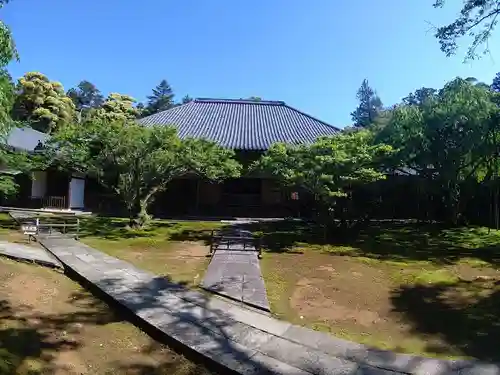 瀧谷寺の本殿・本堂