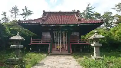 尾崎神社の本殿・本堂
