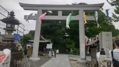 白旗神社(西御門)の{uncategorized: "未分類", other: "その他", undefined: "問題あり", building: "その他建物", grave: "お墓", sacred_gate: "鳥居", guardian: "狛犬", statue: "像", buddha: "仏像", history: "歴史", nature: "自然", garden: "庭園", animal: "動物", pagoda: "塔", temizu: "手水舎", mountain_gate: "山門・神門", sanctuary: "本殿・本堂", subordinate: "末社・摂社", art: "芸術", scenery: "景色", jizo: "地蔵", ema: "絵馬", goshuin: "御朱印", omikuji: "おみくじ", items: "授与品その他", amulet: "お守り", goshuincho: "御朱印帳", eats: "食事", festival: "お祭り", votive_dance: "神楽", shichigosan: "七五三参", wedding: "結婚式", experience: "体験その他", initially: "初詣", around: "周辺", anti_infection: "感染症対策"}