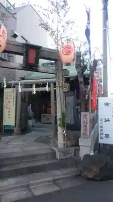 深川稲荷神社の鳥居