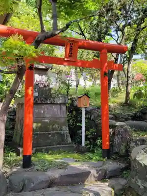 江島杉山神社の末社・摂社