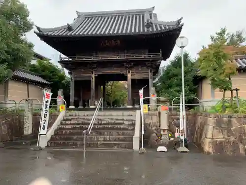 曹源寺の山門・神門