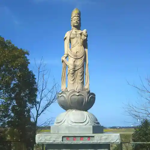 布施弁天 東海寺の仏像