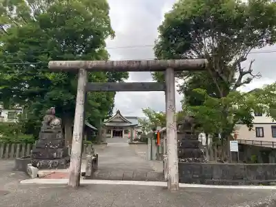 郡頭神社の{uncategorized: "未分類", other: "その他", undefined: "問題あり", building: "その他建物", grave: "お墓", sacred_gate: "鳥居", guardian: "狛犬", statue: "像", buddha: "仏像", history: "歴史", nature: "自然", garden: "庭園", animal: "動物", pagoda: "塔", temizu: "手水舎", mountain_gate: "山門・神門", sanctuary: "本殿・本堂", subordinate: "末社・摂社", art: "芸術", scenery: "景色", jizo: "地蔵", ema: "絵馬", goshuin: "御朱印", omikuji: "おみくじ", items: "授与品その他", amulet: "お守り", goshuincho: "御朱印帳", eats: "食事", festival: "お祭り", votive_dance: "神楽", shichigosan: "七五三参", wedding: "結婚式", experience: "体験その他", initially: "初詣", around: "周辺", anti_infection: "感染症対策"}