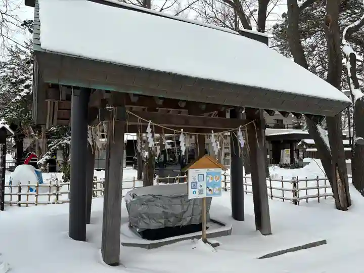 新琴似神社の手水舎