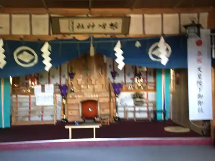 根崎神社の本殿・本堂