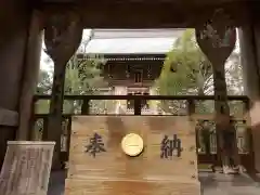 江島神社の本殿