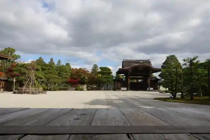 仁和寺の庭園