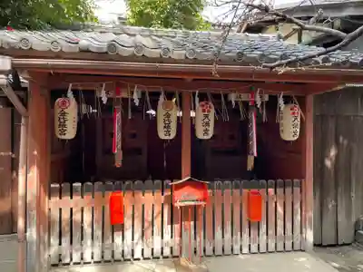 武信稲荷神社の末社・摂社