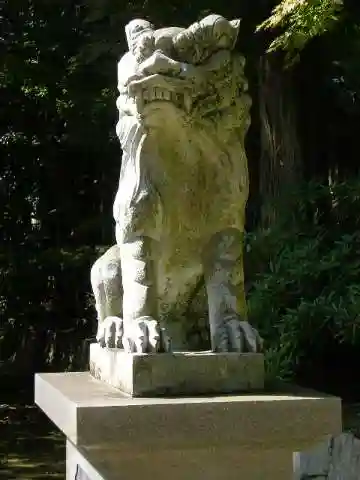 豊榮神社の狛犬