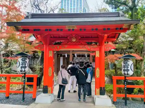 愛宕神社の山門・神門