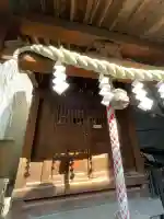 妙法衛護稲荷神社の{uncategorized: "未分類", other: "その他", undefined: "問題あり", building: "その他建物", grave: "お墓", sacred_gate: "鳥居", guardian: "狛犬", statue: "像", buddha: "仏像", history: "歴史", nature: "自然", garden: "庭園", animal: "動物", pagoda: "塔", temizu: "手水舎", mountain_gate: "山門・神門", sanctuary: "本殿・本堂", subordinate: "末社・摂社", art: "芸術", scenery: "景色", jizo: "地蔵", ema: "絵馬", goshuin: "御朱印", omikuji: "おみくじ", items: "授与品その他", amulet: "お守り", goshuincho: "御朱印帳", eats: "食事", festival: "お祭り", votive_dance: "神楽", shichigosan: "七五三参", wedding: "結婚式", experience: "体験その他", initially: "初詣", around: "周辺", anti_infection: "感染症対策"}