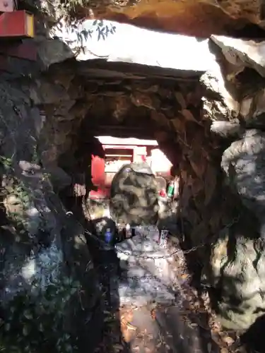 磯山弁財天の末社・摂社