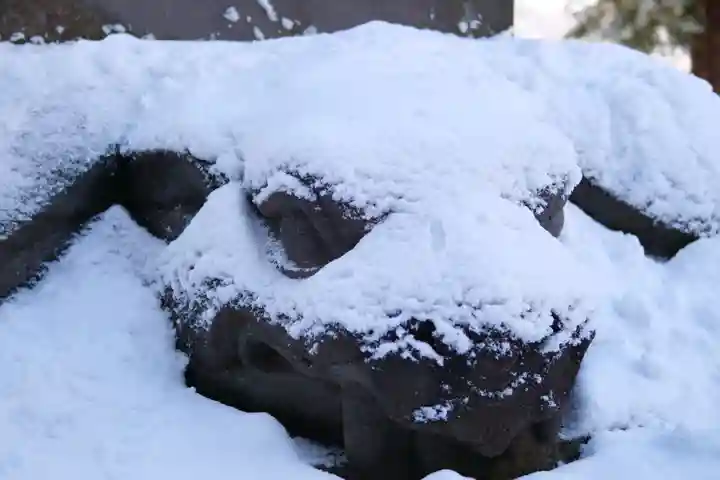 土津神社|こどもと出世の神さまの狛犬
