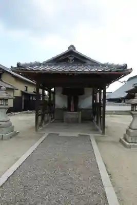 市殿神社の本殿・本堂