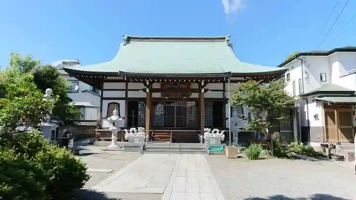 法善寺の本殿・本堂