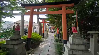 武信稲荷神社の鳥居