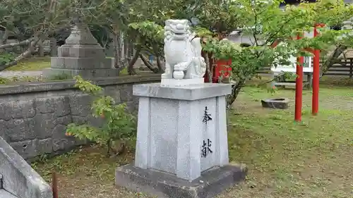 霧多布神社の狛犬