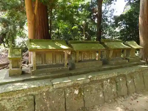 川津来宮神社の末社