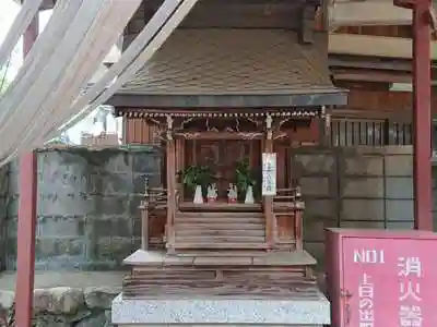 祠（不明社・金毘羅神社）の本殿