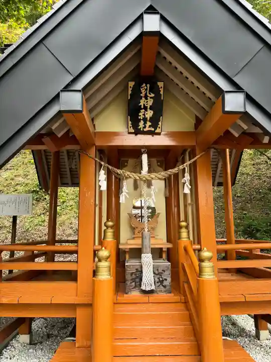 浦幌神社・乳神神社の本殿・本堂